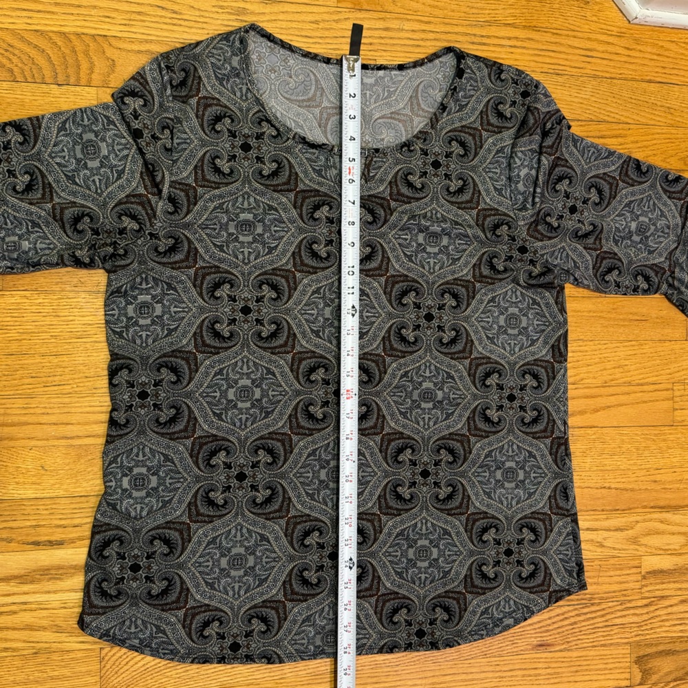 Ashley Blue - Black and Gray Patterned Blouse <BOGO> - Picture 5 of 5